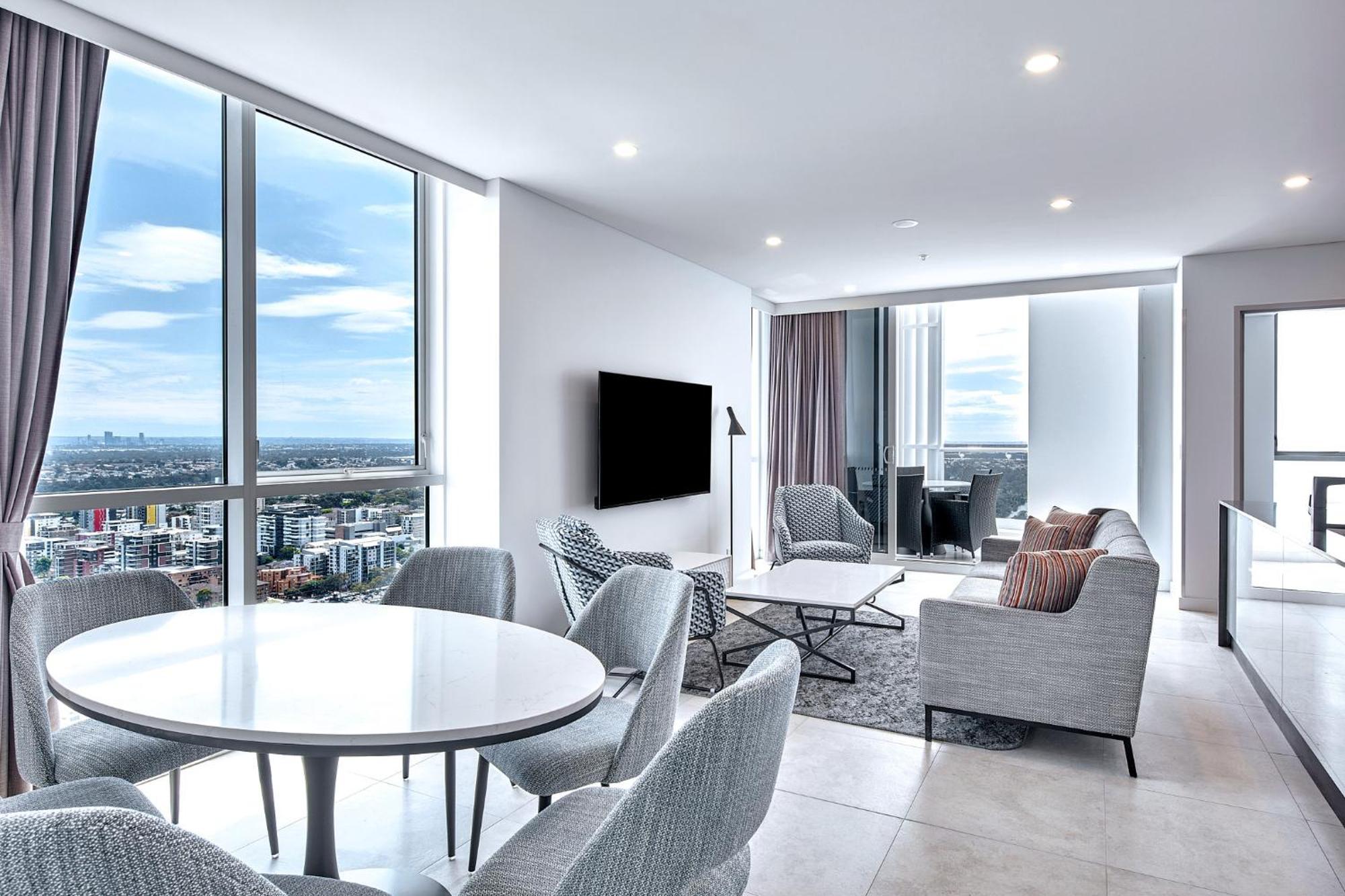 Meriton Suites リヴァプール エクステリア 写真 A suite at the hotel